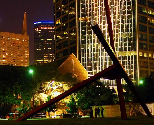 In front of the Dallas Museum of Art, night, long exposure