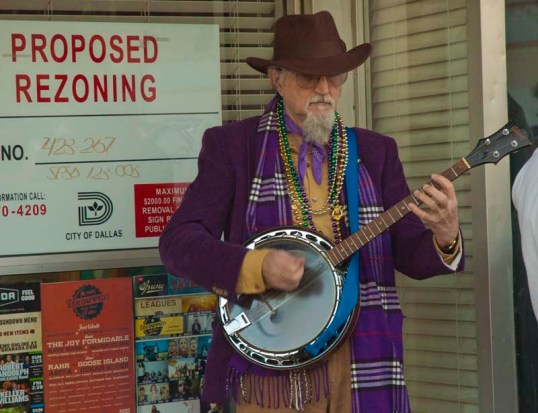 First Annual Deep Ellum Mardi Gras Parade (click to enlarge)