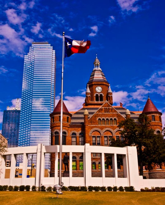 Dealey Plaza, Dallas, Texas (click to enlarge)