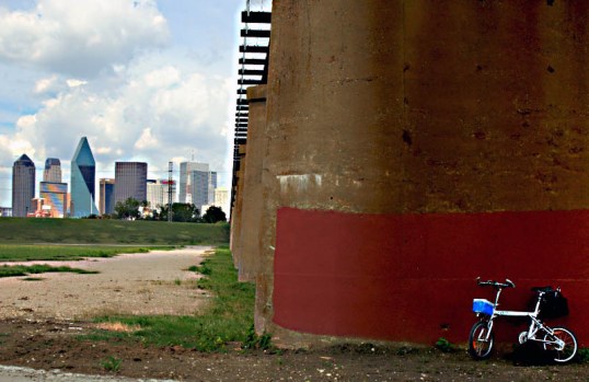 My Xootr Swift in the Trinity River Bottoms, Dallas, Texas