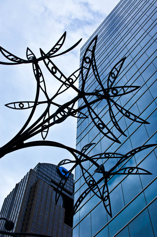 Again In The Meadow James Surls 2002, Steel, Paint Hall Sculpture Garden Dallas, Texas